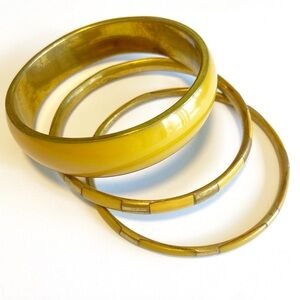Vintage Butterscotch Yellow Bakelite- Brass Bangle Bracelet Set of 3